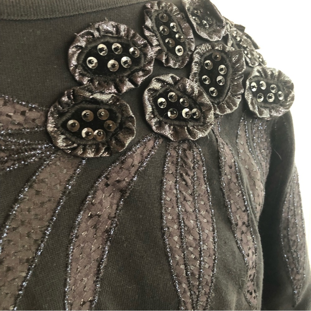 Vintage 80s Black Sweatshirt Batwing Beaded Sequins Flower Appliqué Decorative - Picture 4 of 14